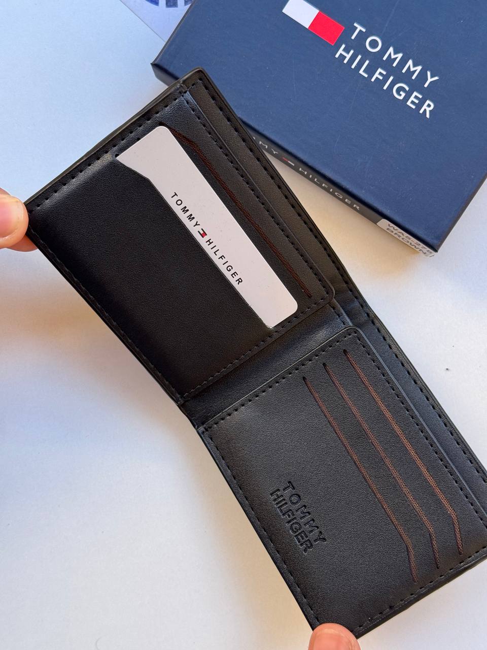 Tommy Wallets Model (2)